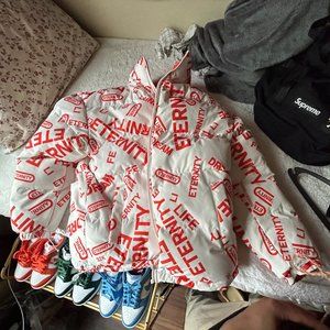 Reversable high fashion puffer jacket (Eternity)